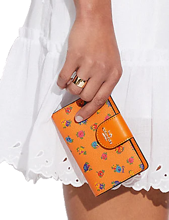 Coach Medium Corner Zip Wallet With Mini Vintage Rose Print