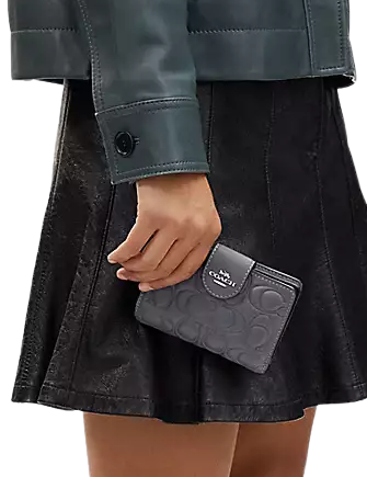 Coach Medium Corner Zip Wallet With Signature