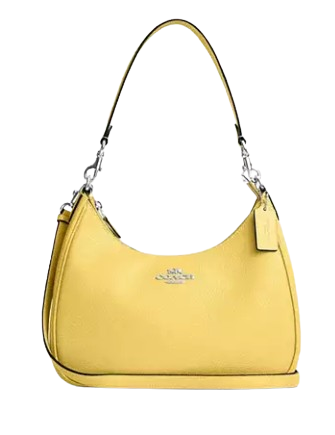 Coach Teri Hobo