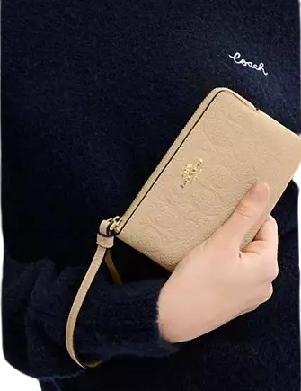 Coach Corner Zip Wristlet In Signature Leather