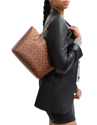 Coach Fiona Zip Tote Bag In Signature Canvas