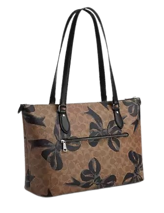 Coach Gallery Tote Bag In Signature Canvas With Bow Print