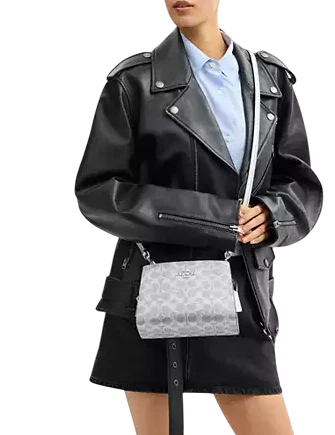 Coach Gia Crossbody Bag In Signature Canvas