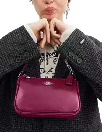 Coach Nolita 19