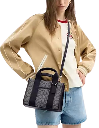 Coach Smith Tote Bag 24 In Signature Jacquard