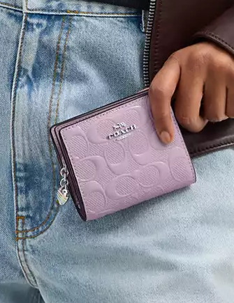 Coach Snap Wallet In Signature Leather With Heart Charm