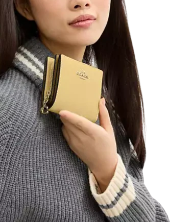 Coach Snap Wallet With Charm