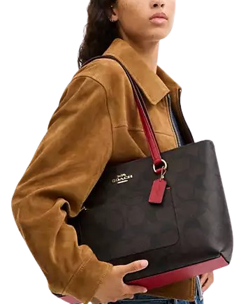 Coach Station Tote Bag In Maxi Signature Canvas