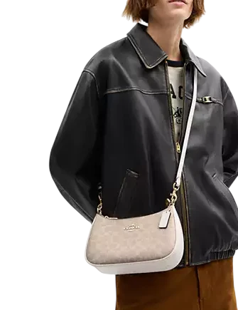 Coach Teri Shoulder Bag In Signature Canvas