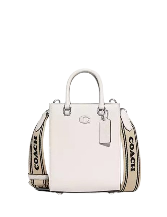 Coach Tote 16 With Signature Canvas
