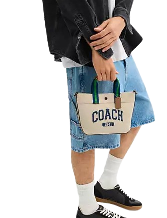 Coach Tote Bag 20 With Coach Graphic