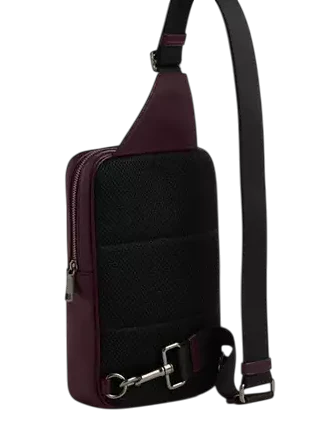 Coach Turner Pack In Signature Canvas