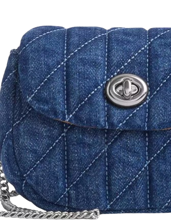 Coach Turnlock Card Case With Quilting