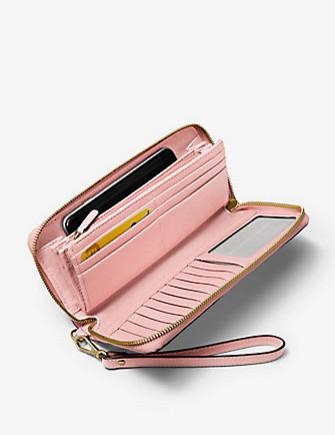 Michael Michael Kors Jet Set Travel Continental Wallet