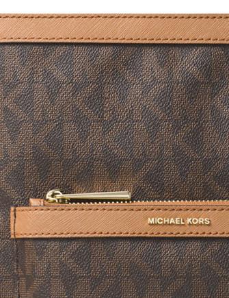 Michael Michael Kors Morgan Messenger in Signature Print