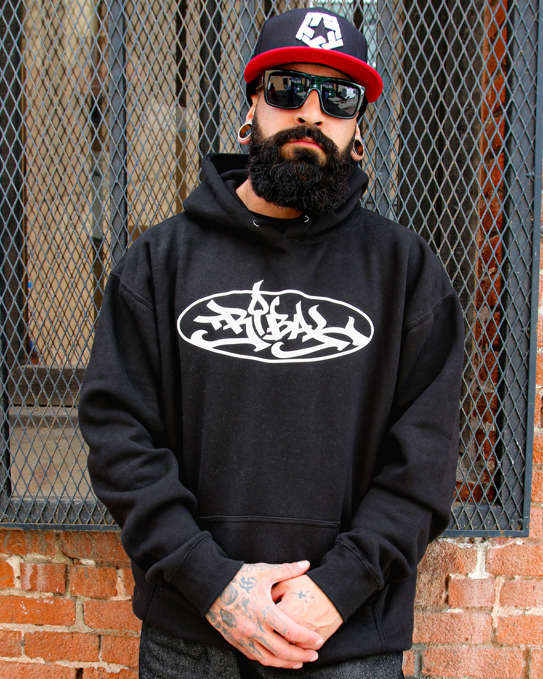 WHITE RUBBER OVAL - Pullover Hoodie