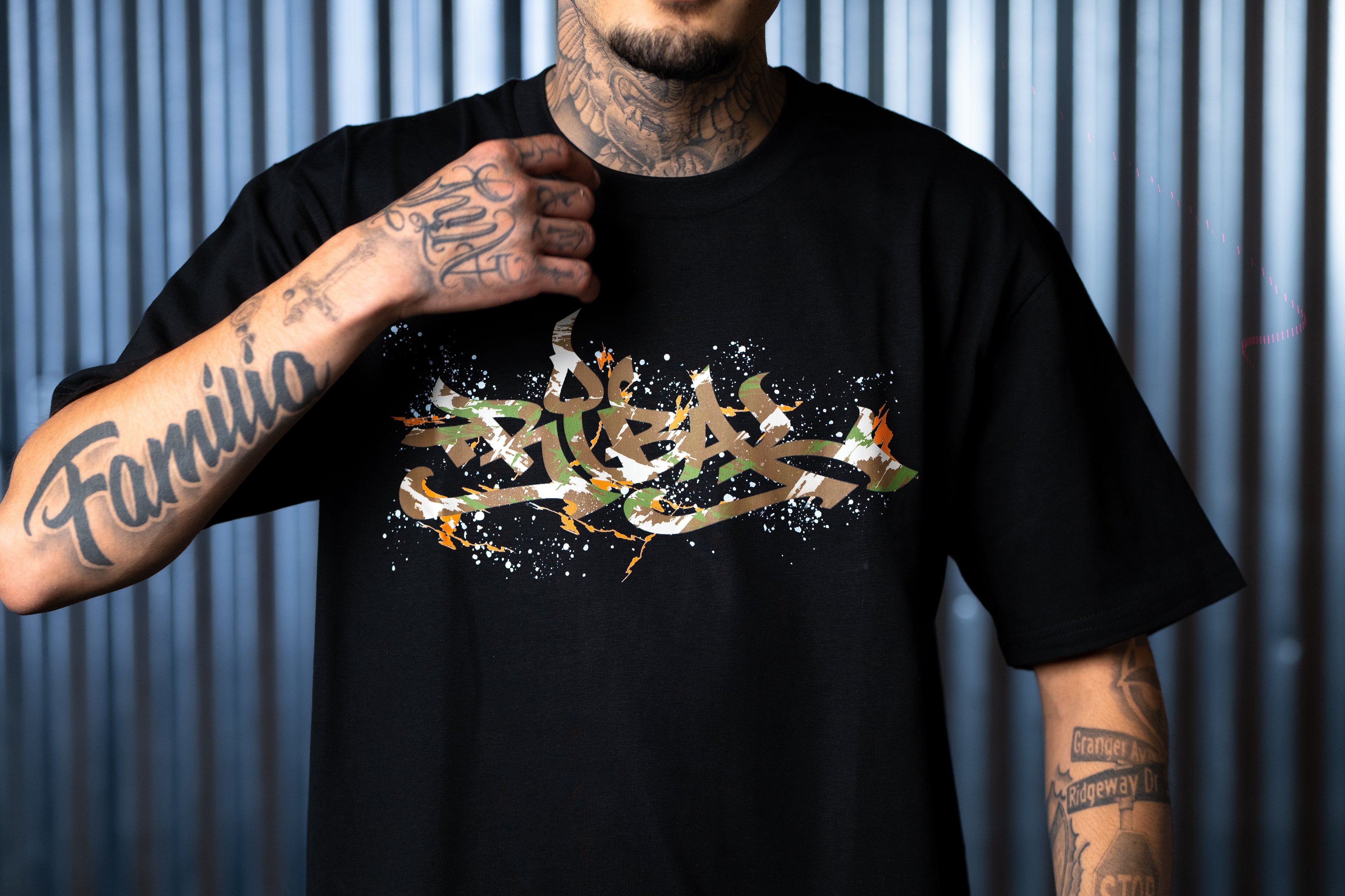 CAMO CLASSIC SPLATS - Men's T Shirt