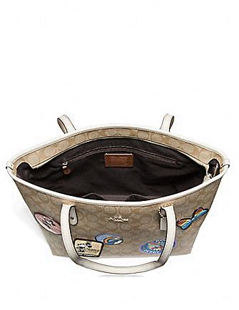 Coach Disney X Minnie Signature Patches City Zip Tote