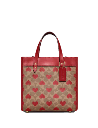 Coach Field Tote 22 In Signature Canvas With Heart Print