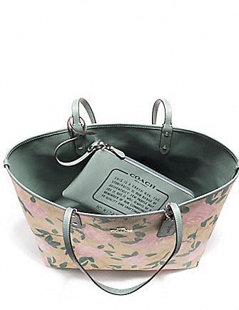 Coach Reversible City Tote in Camo Signature Print